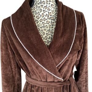 VTG velvet brown robe size small
